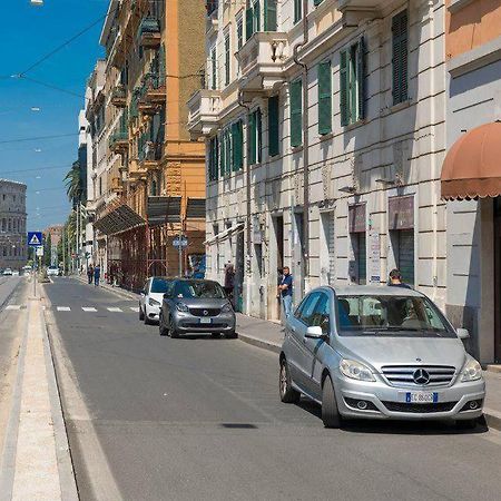 Colosseo Loft Con Jacuzzi Apartamento Roma Exterior foto